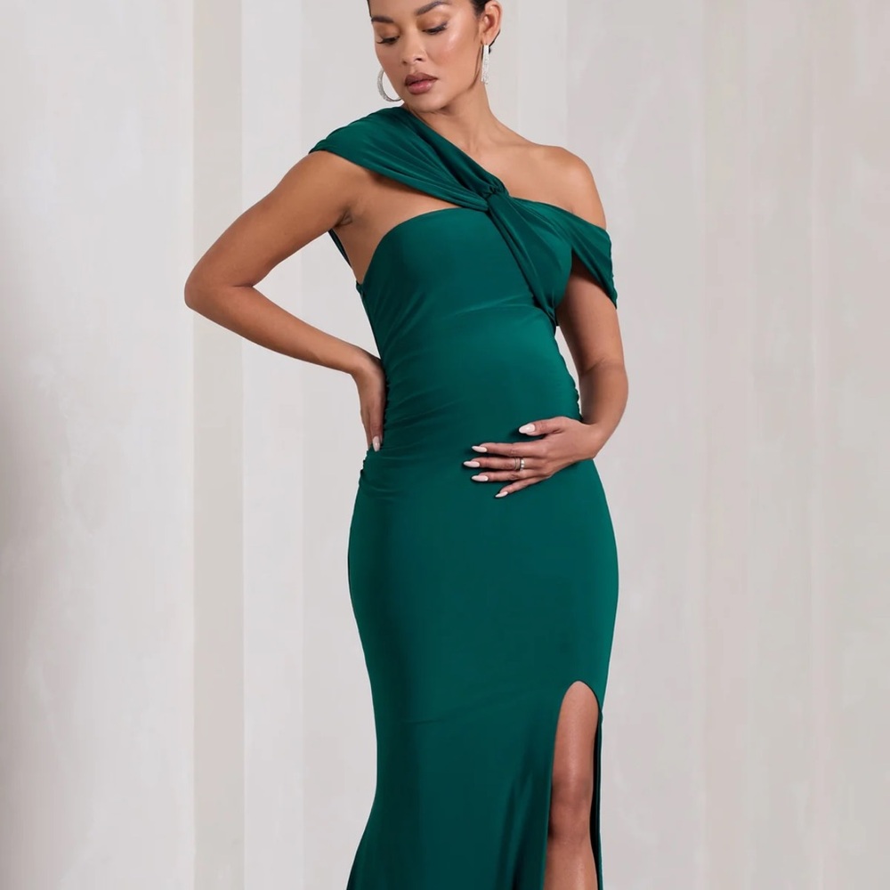 Elegant Maternity Off-Shoulder Dress
